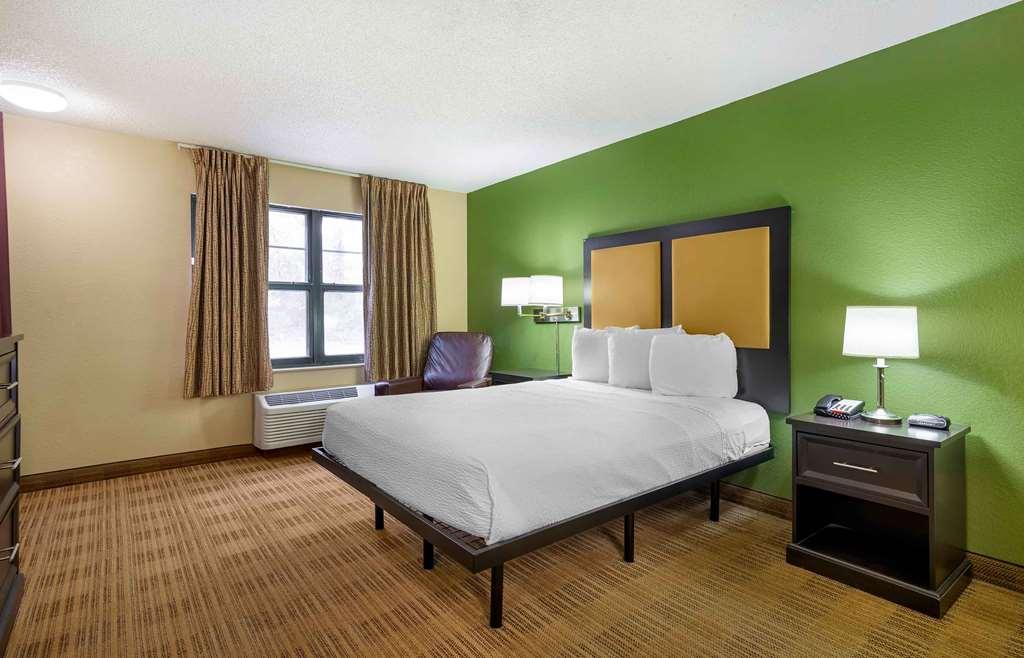 Extended Stay America Suites - Columbus - Bradley Park Room photo